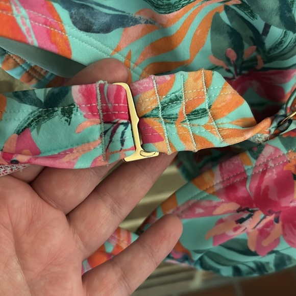Women’s Kona Sol 2 piece High Waist Bottom SwimSuit, Size Small (4-6), Tropical - Picture 4 of 11